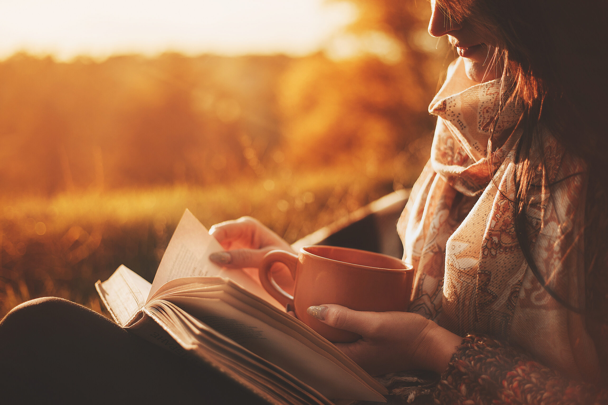 The Best Cosy Audiobooks for Autumn Nights